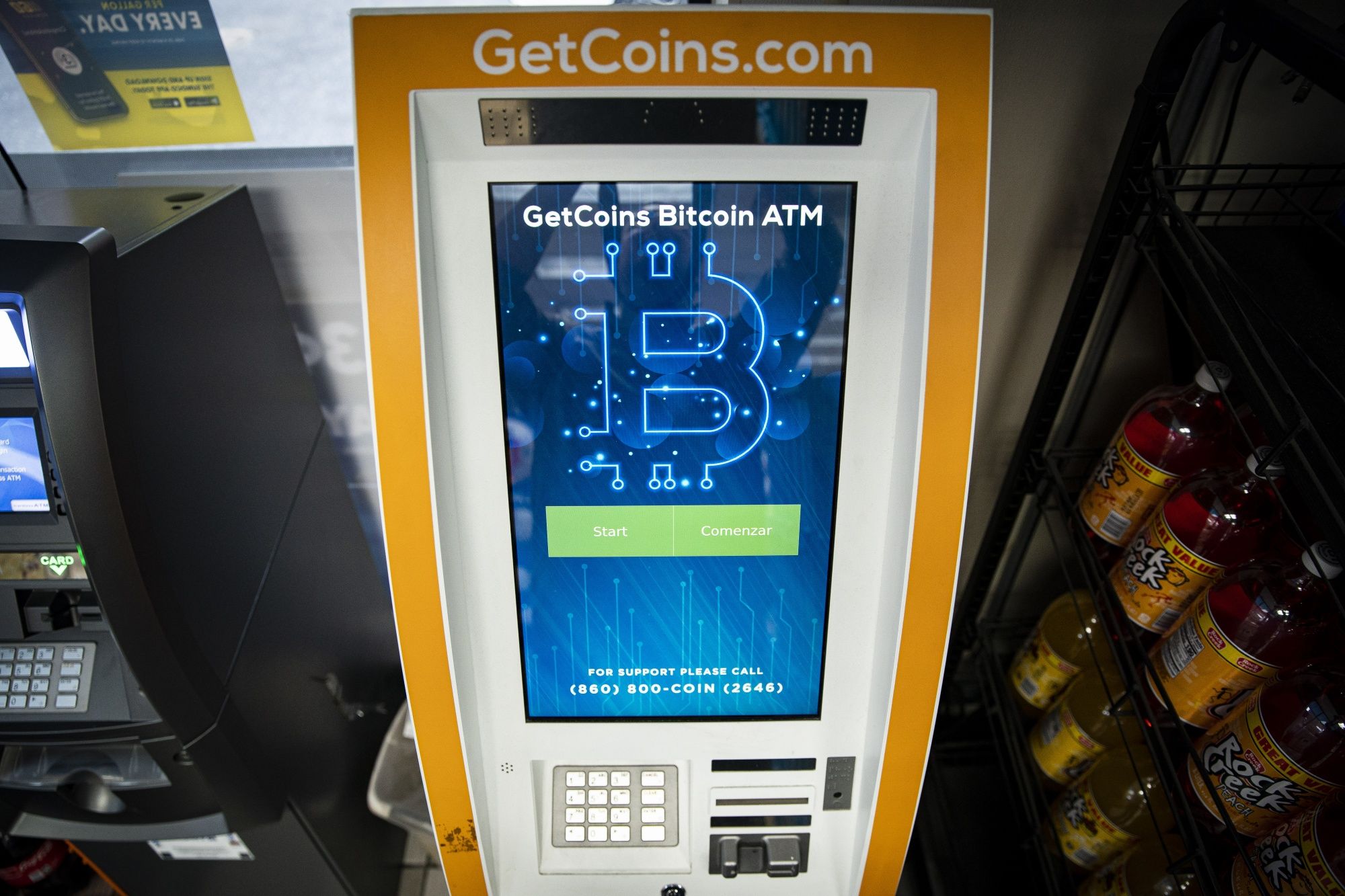 Bitcoin Hits a Wall at $28,000 After Bank-Turmoil Rally Fizzles