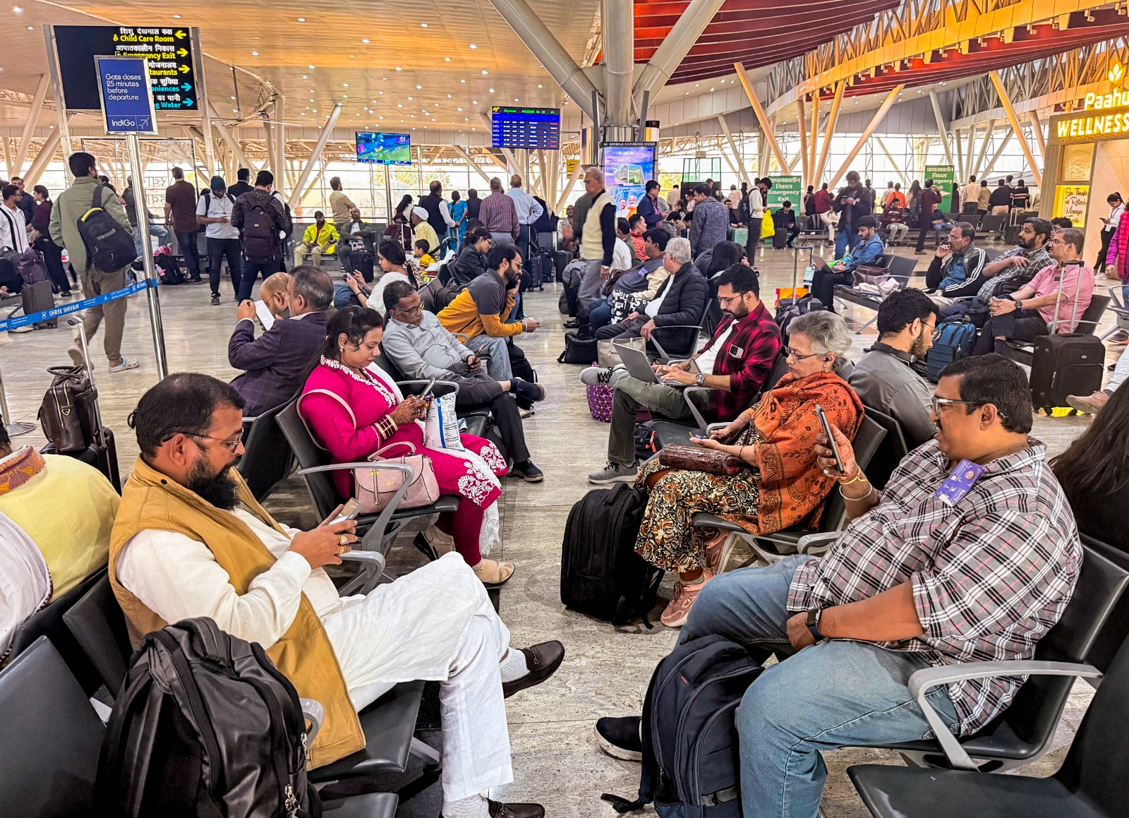 इंडिगो संकट से आसमान छू रहा हवाई किराया, दिल्ली से चेन्नई का हवाई किराया 1 लाख तक पहुंचा