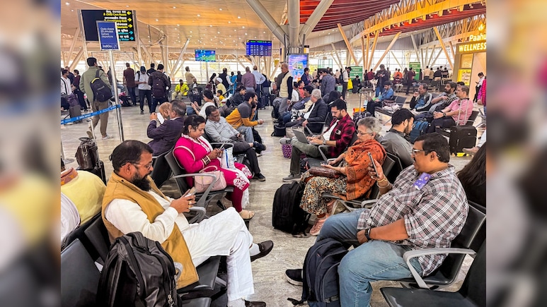 रांची की फ्लाइट महंगी, लंदन की सस्ती... इंडिगो फंसा और किराया गजब ही चढ़ा, देखिए लिस्ट