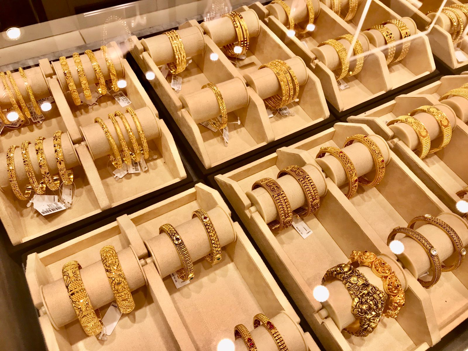 Kalyan Jewellers Outperforms Titan In Q3, Likely Beginning Of Trajectory Change: ICICI Securities