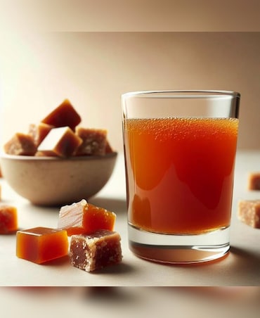 Health Benefits Of Drinking Jaggery Water In Winter
