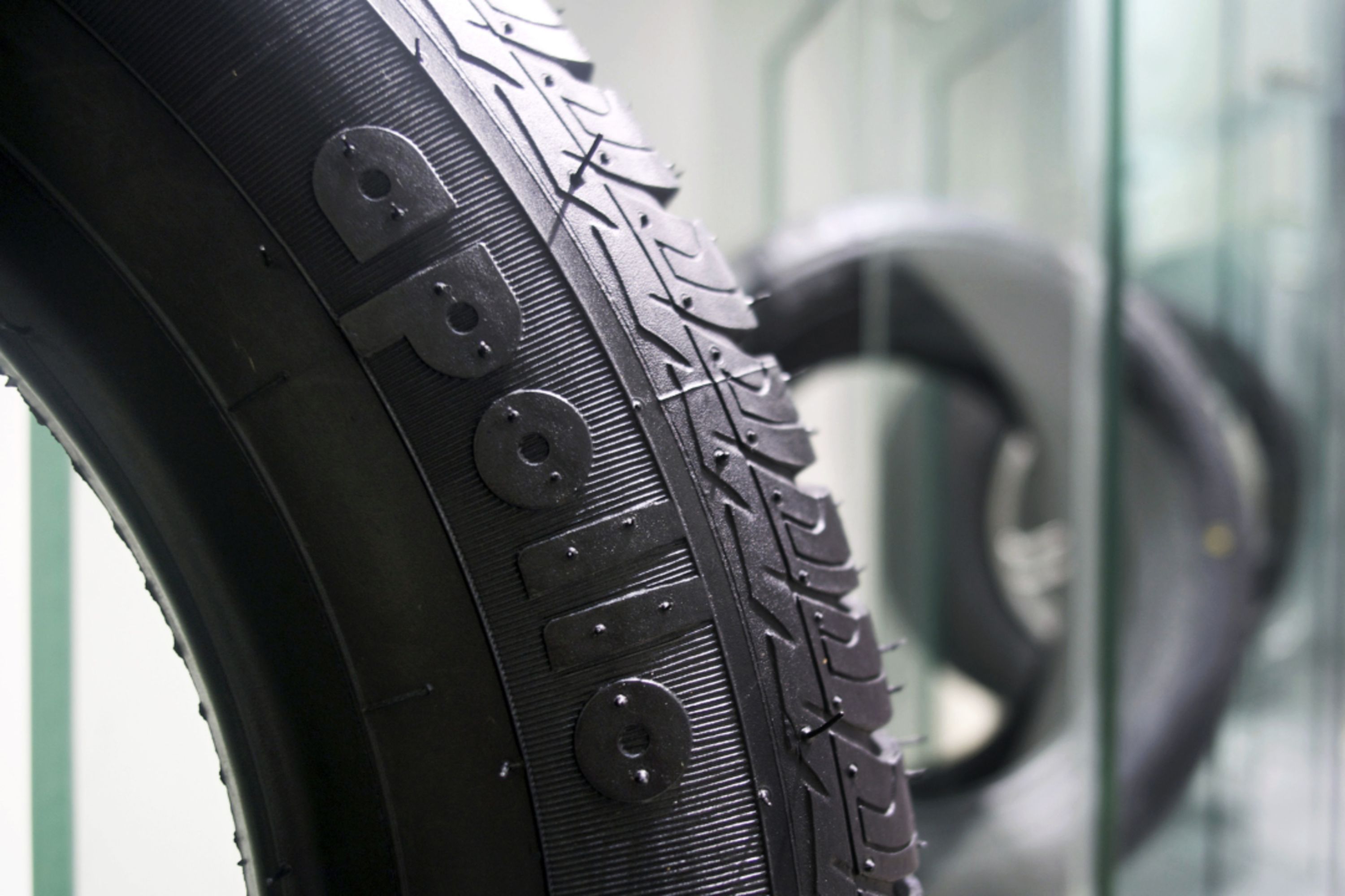 Apollo Tyres Q3 - All-Round Beat In Europe; Higher Input Cost Affects India Business Margin: Motilal Oswal