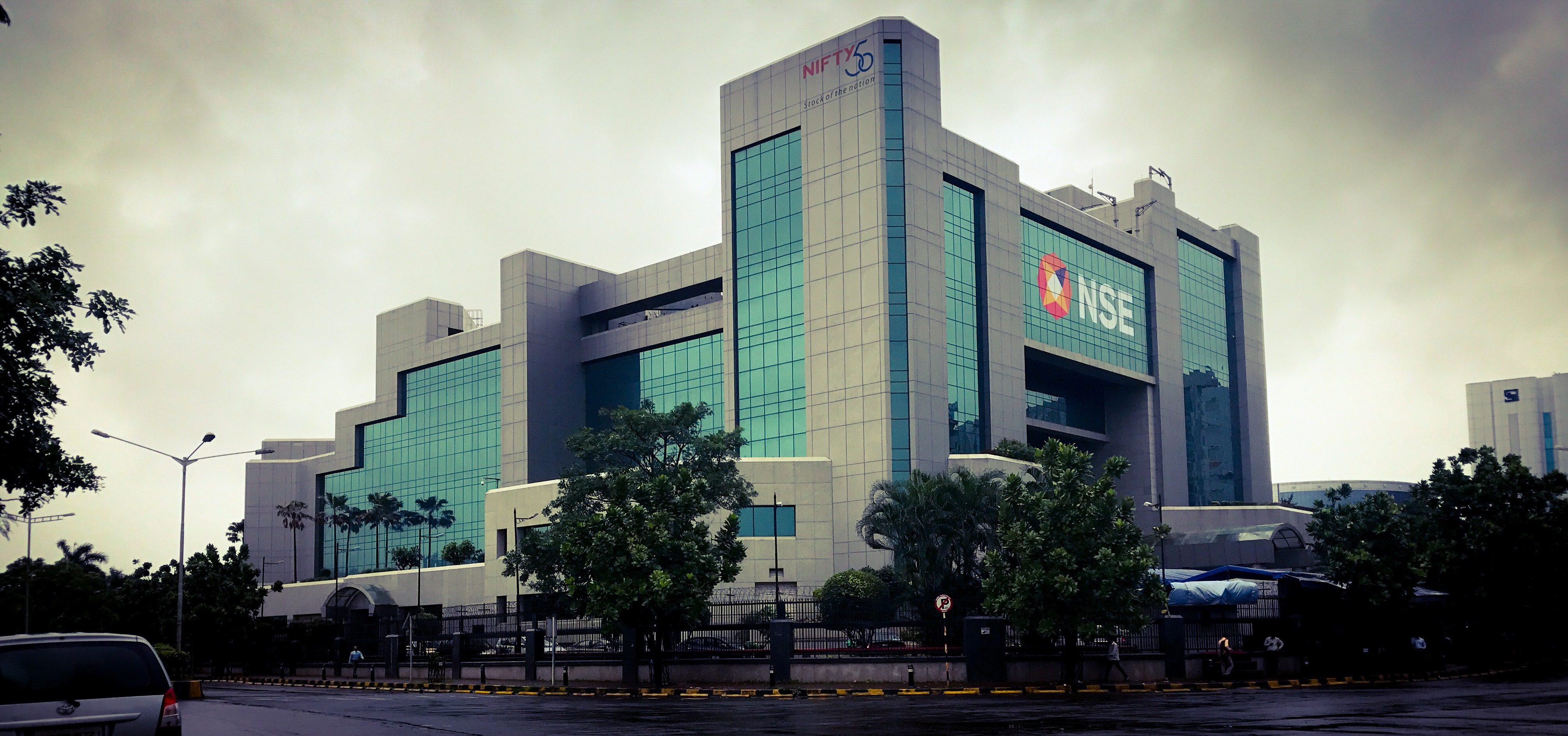 Stock Market Today: Sensex, Nifty Log Two-Day Gains As Infosys, HDFC Bank; Lead; FPIs Turn Net Sellers