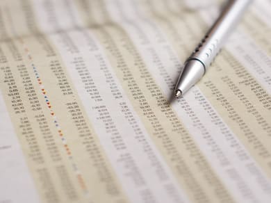 Sensex, Nifty Fall In Volatile Session Dragged By I.T., Banking Stocks