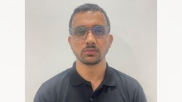 ब्लूटूथ से नकल करवाने वाला 25,000 का इनामी बदमाश गिरफ्तार, SOG की बड़ी कार्रवाई