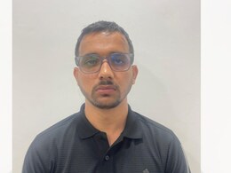 ब्लूटूथ से नकल करवाने वाला 25,000 का इनामी बदमाश गिरफ्तार, SOG की बड़ी कार्रवाई