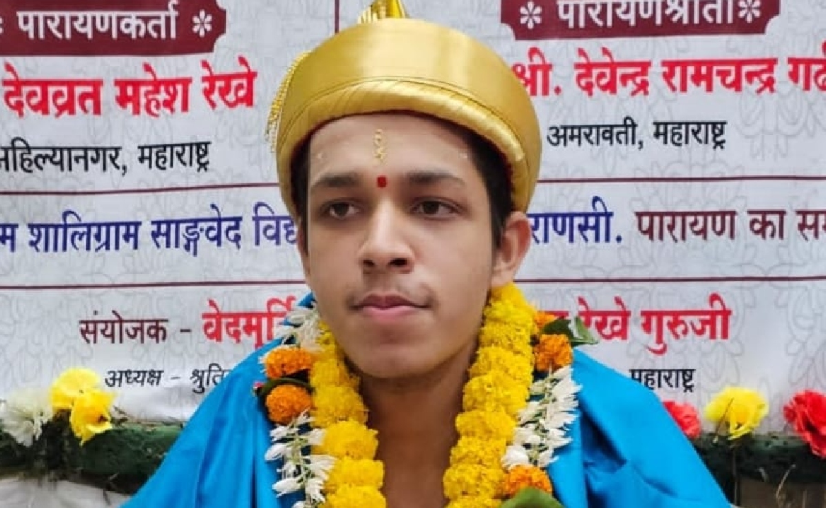 पीएम नरेंद्र मोदी ने की देवव्रत महेश रेखे की तारीफ, काशी में 200 साल में पहली बार यह काम