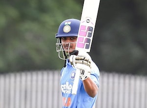 India vs Bangladesh LIVE Score, U19 World Cup 2026: India Suffer Major Jolt Right After Rain Delay