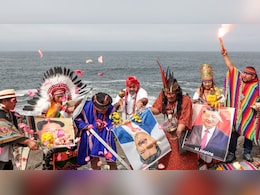 ट्रंप होंगे बीमार, वेनेजुएला में तख्तापलट... 2026 के लिए पेरू के तांत्रिकों की भविष्यवाणी