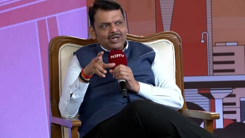 Devendra Fadnavis Exclusive : एकनाथ शिंदे सतत दिल्लीला का जातात? CM नी सांगितलं कारण, 2029 बाबत मोठी घोषणा