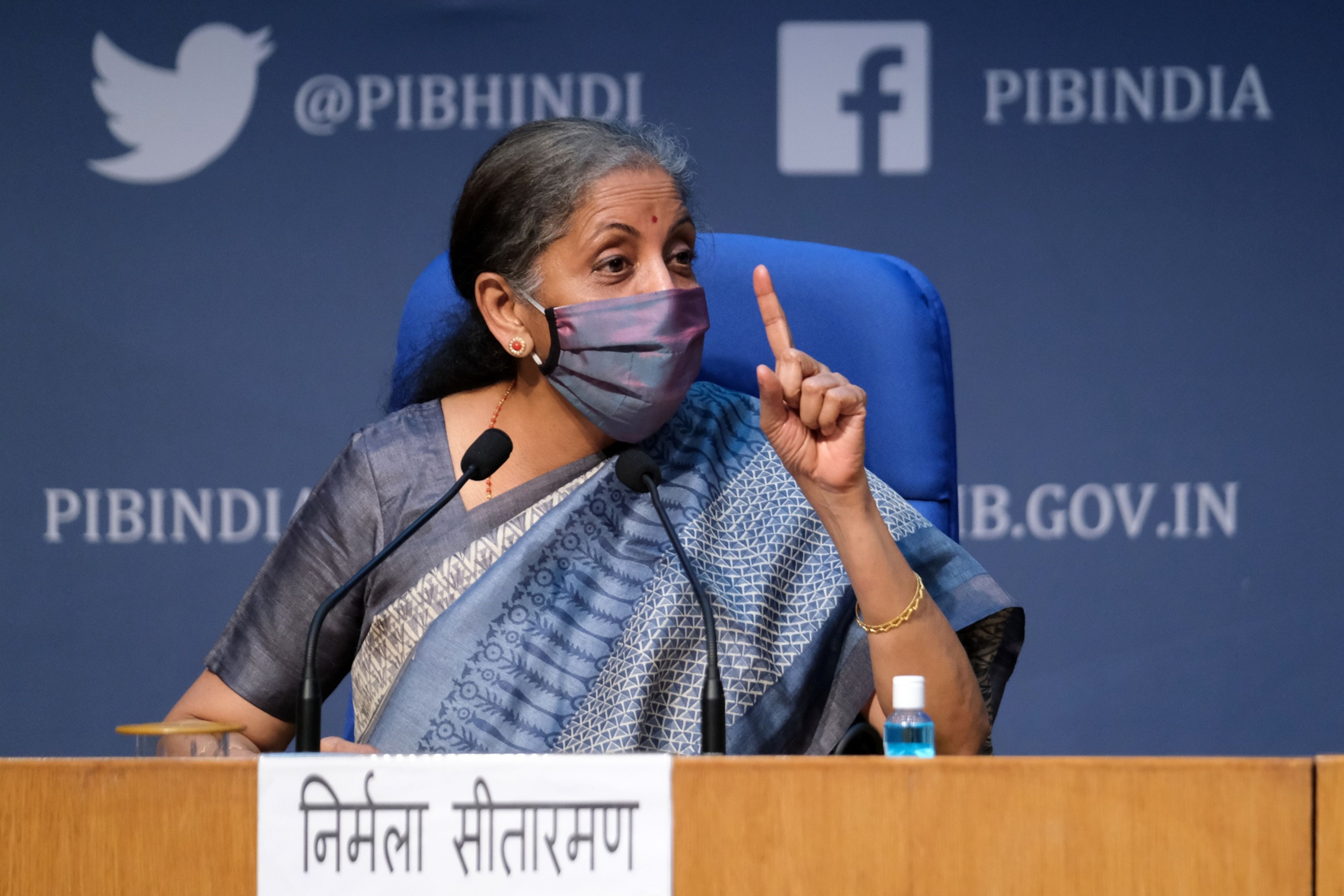 Nirmala Sitharaman Press Conference: Despite Marathon Meetings, GST Council Remains Split Over Compensation Issue