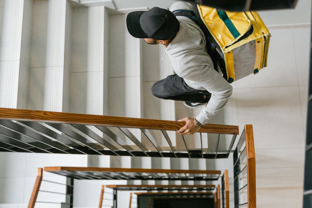 Speed Over Safety? 10-Minute Medicine Deliveries By Blinkit, Zepto Spark Worry