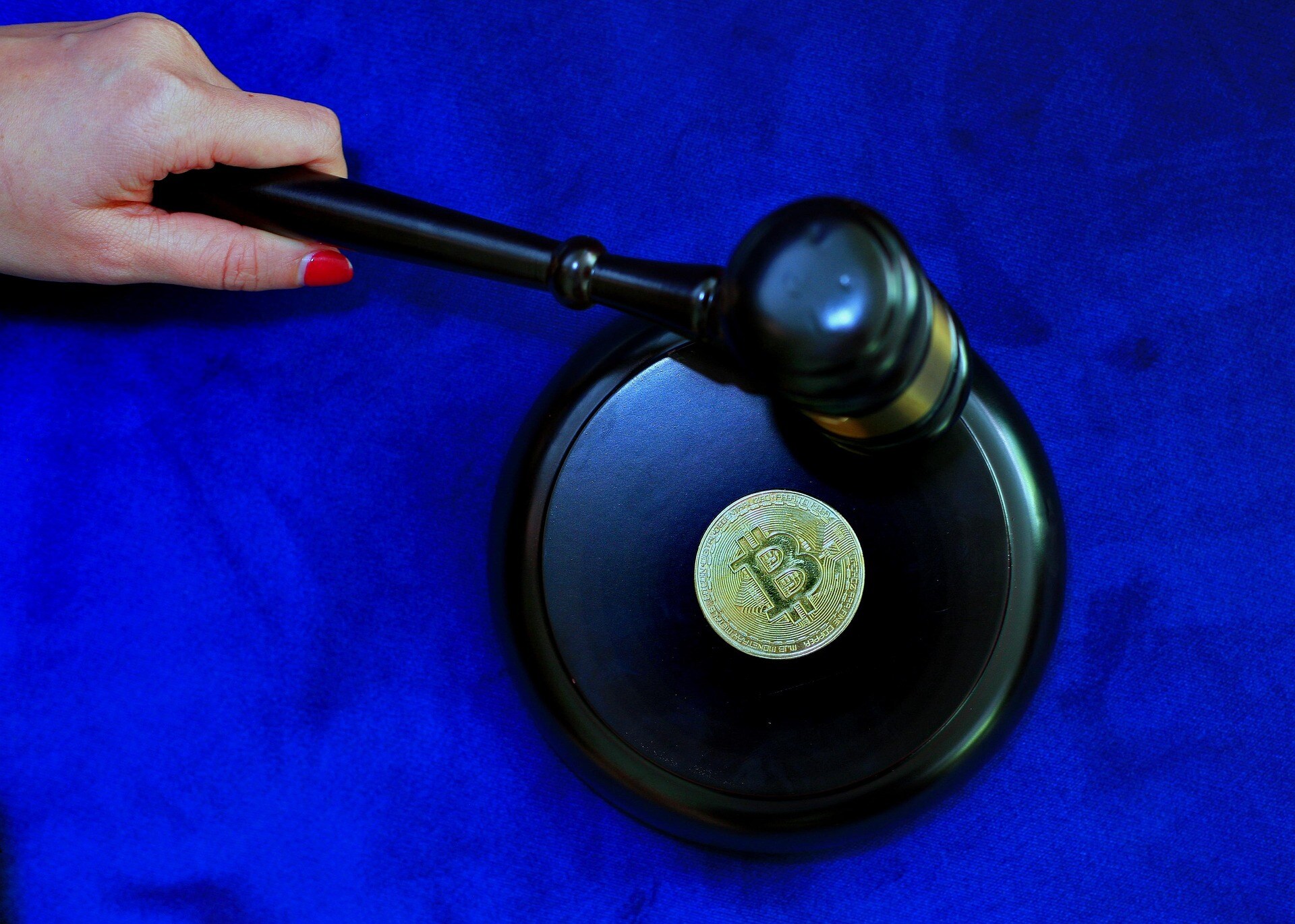Supreme Court&rsquo;s Condition For Bail In Crypto Scam: Deposit Rs 35 Lakh In Six Months