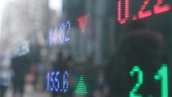 US Stock Market Today: Nasdaq Opens Lower As AI Sell-Off Resumes, Dow Up Despite Crude Jitters