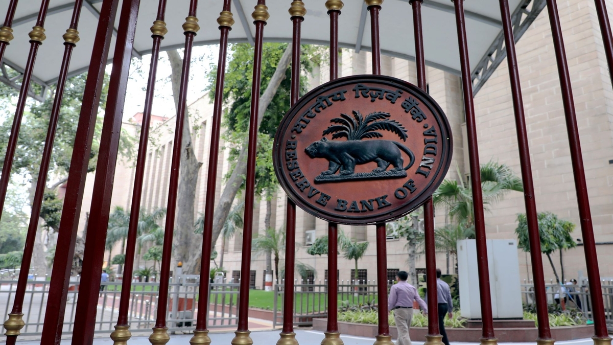 SBI, HDFC, ICICI Bank Stay Domestic Systemically Important Banks: RBI