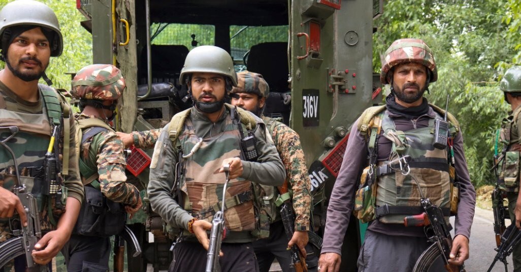Security Personnel Injured In Encounter With Terrorists In J&K's Kulgam