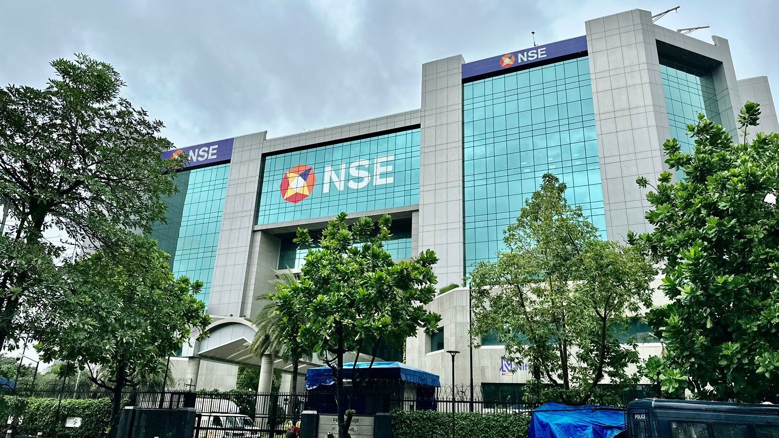 Nifty 50 Top Gainers And Losers On Jan. 31: L&T, ITC To Airtel, ICICI Bank