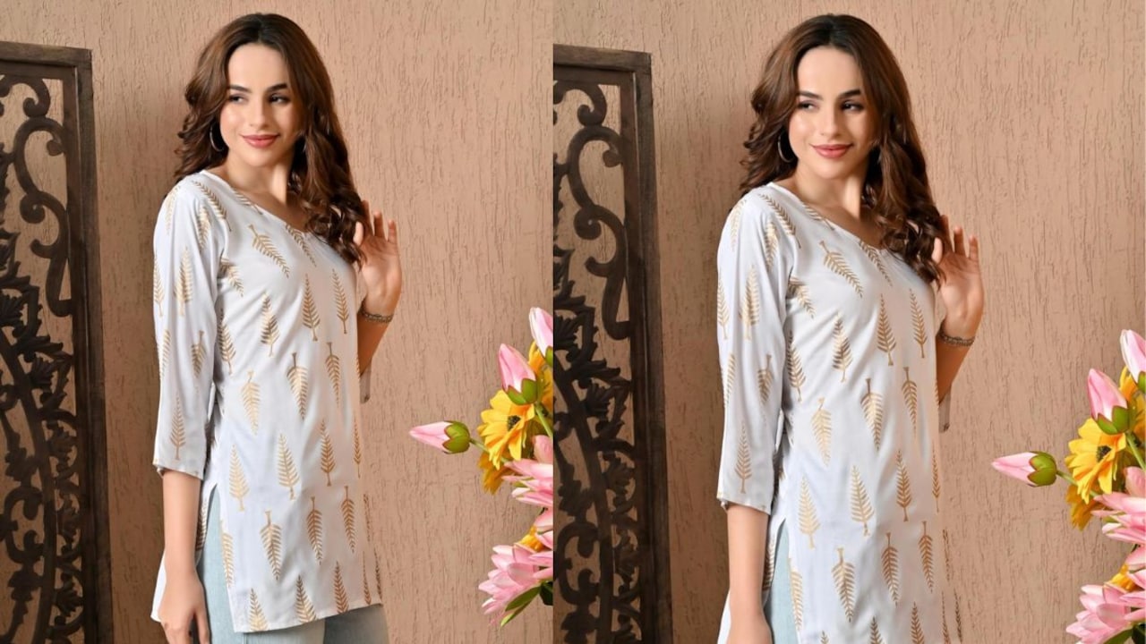 Decide the sleeve style based on your fashion preferences and occassion