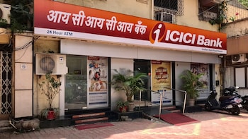 ICICI Bank Slapped With Rs 768.6 Crore Demand Notice, Bank To Contest Order