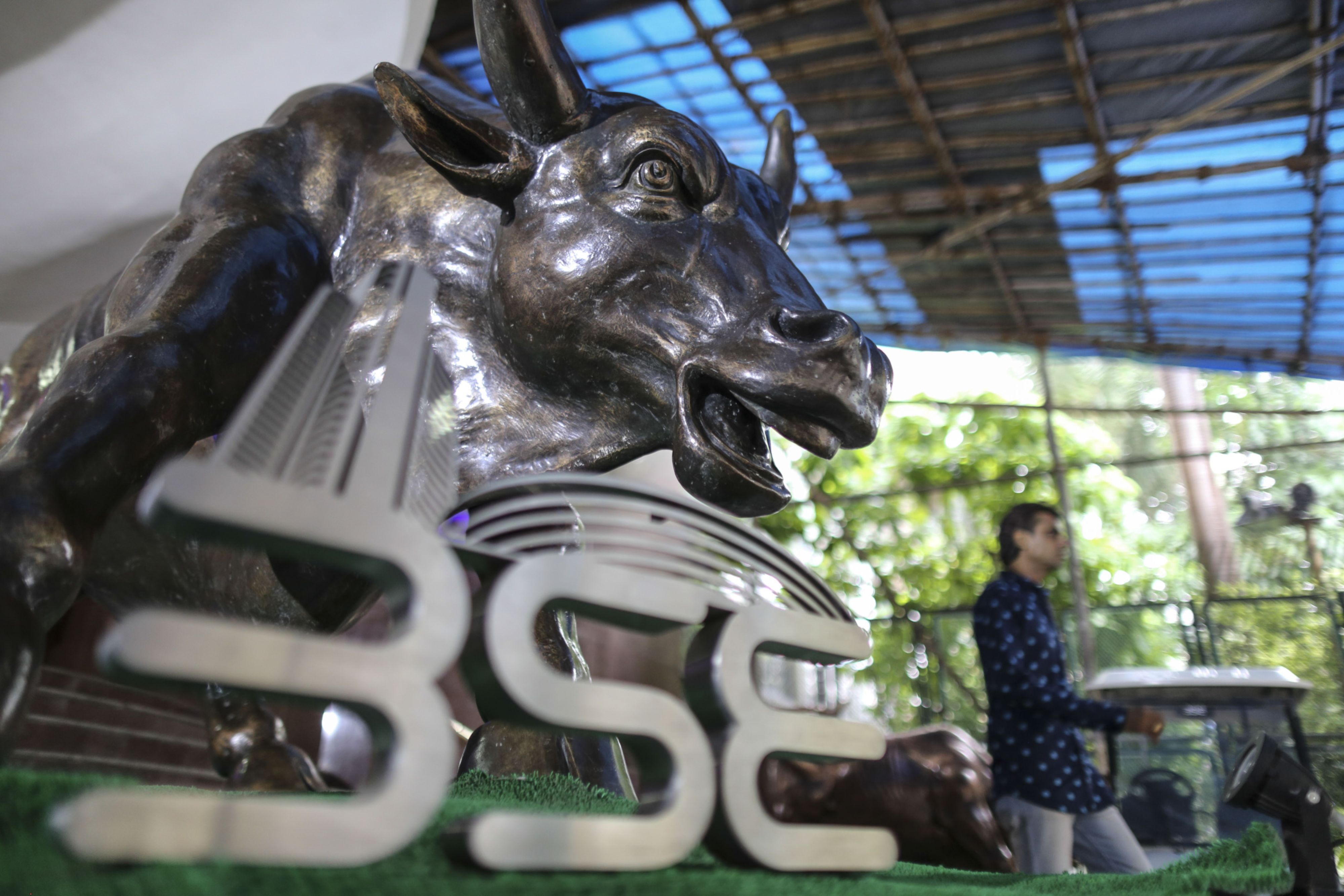 Sensex, Nifty Post Best Quarterly Advance Since 2009