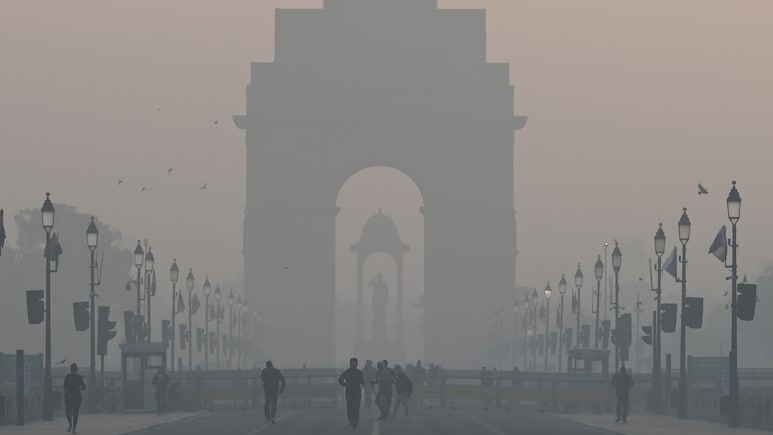 Akums Drugs Finance President Rajkumar Bafna Steps Down Citing "Delhi Pollution Level"