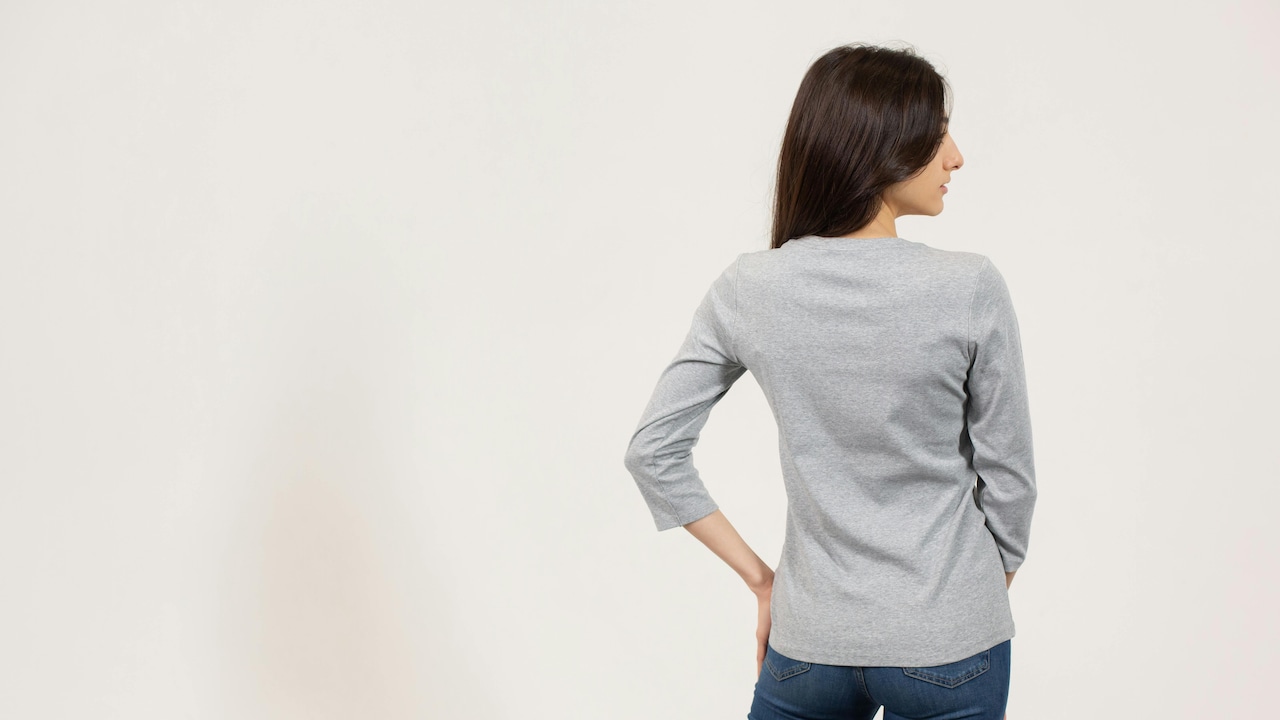 How To Choose Thermals That Are Warm, But Not Bulky: Buying Guide