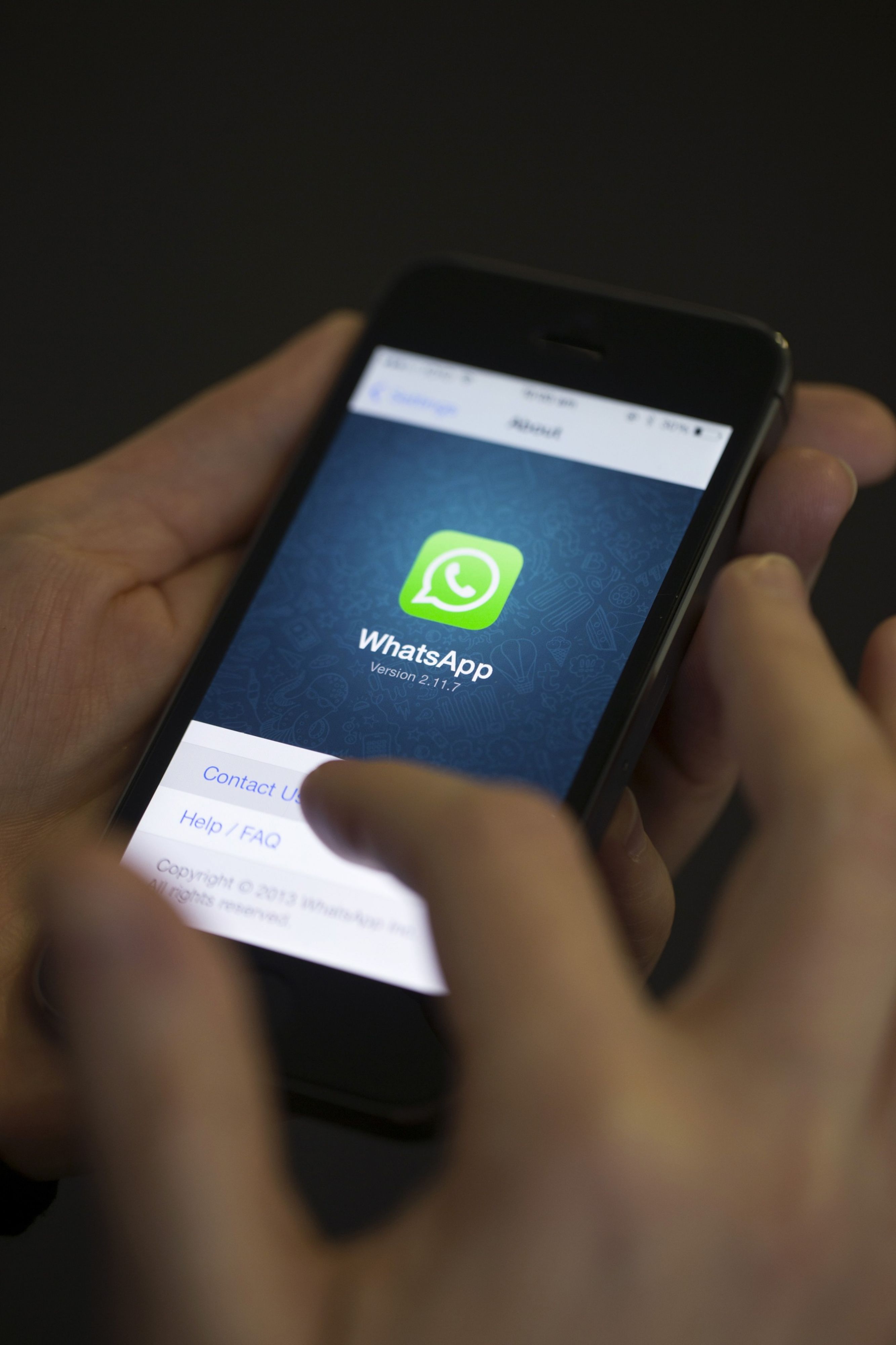 WhatsApp Adds A Shopping Button As It Enters E-Commerce&nbsp;