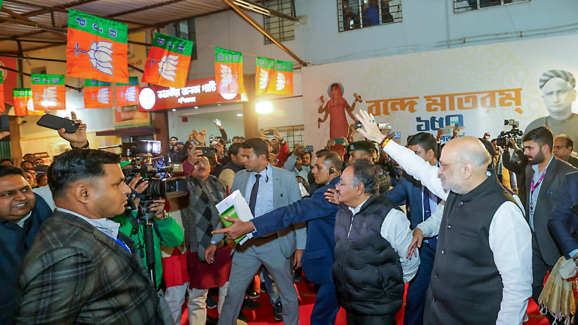 Amit Shah Asks BJP Netas To Stay Vigilant During 2nd Phase Of SIR