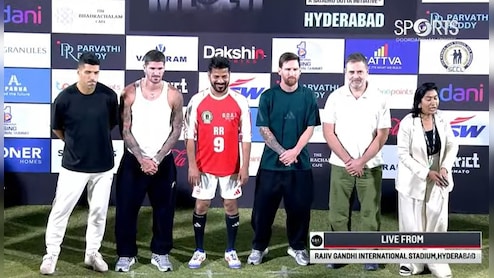 Lionel Messi Tour: हैदराबाद में सुपरहिट रहा मेस्सी शो, फुटबॉलर ने फैंस को दिया मैसेज, सीएम रेवंत भी छाए