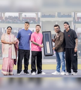 Football Fans In Frenzy As Lionel Messi Winds Up G.O.A.T. India Tour With Delhi Leg