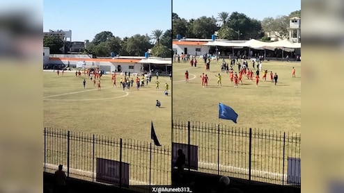 आपस में भिड़े पाकिस्तान आर्मी और WAPDA के खिलाड़ी, जमकर चले लात घुसे, वीडियो वायरल