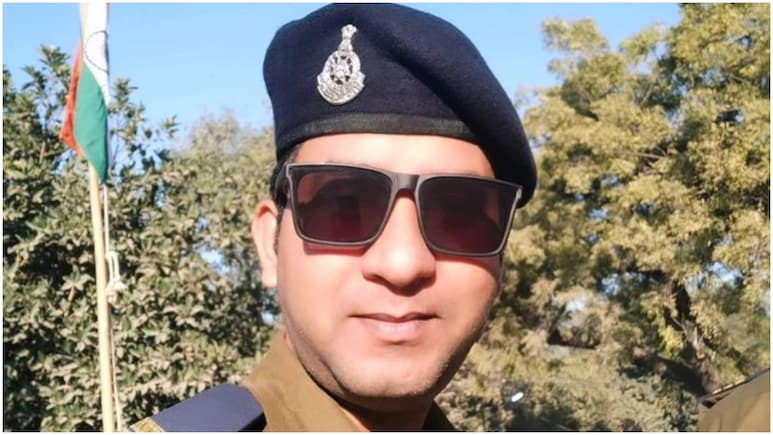 ग्वालियर पुलिस लाइन में प्रधान आरक्षक ने लगाई फांसी, पिता की मौत के बाद मिली थी नौकरी, क्यों उठाया ये कदम?