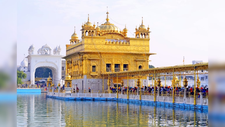 Analysis: Why Panthic Politics Is At A Crossroads In Punjab
