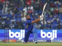 MI Emirates Seal Qualifier 1 Berth After Eight-Wicket Win Over Dubai Capitals