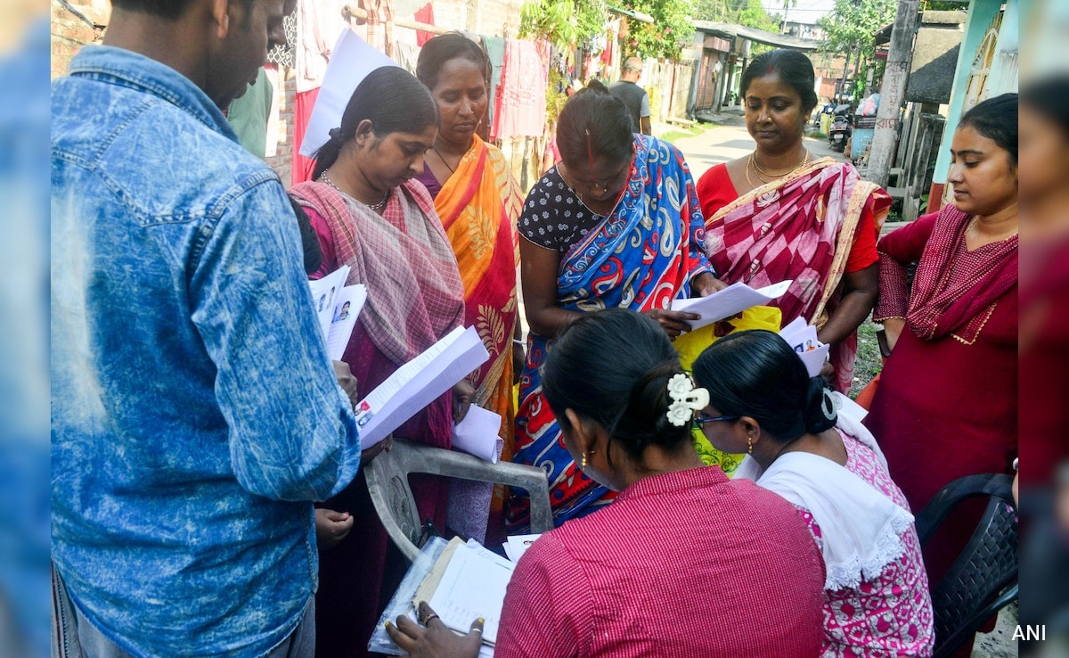 "Anarchy Can't Be Allowed': Top Court Seeks Centre's Reply On Bengal SIR