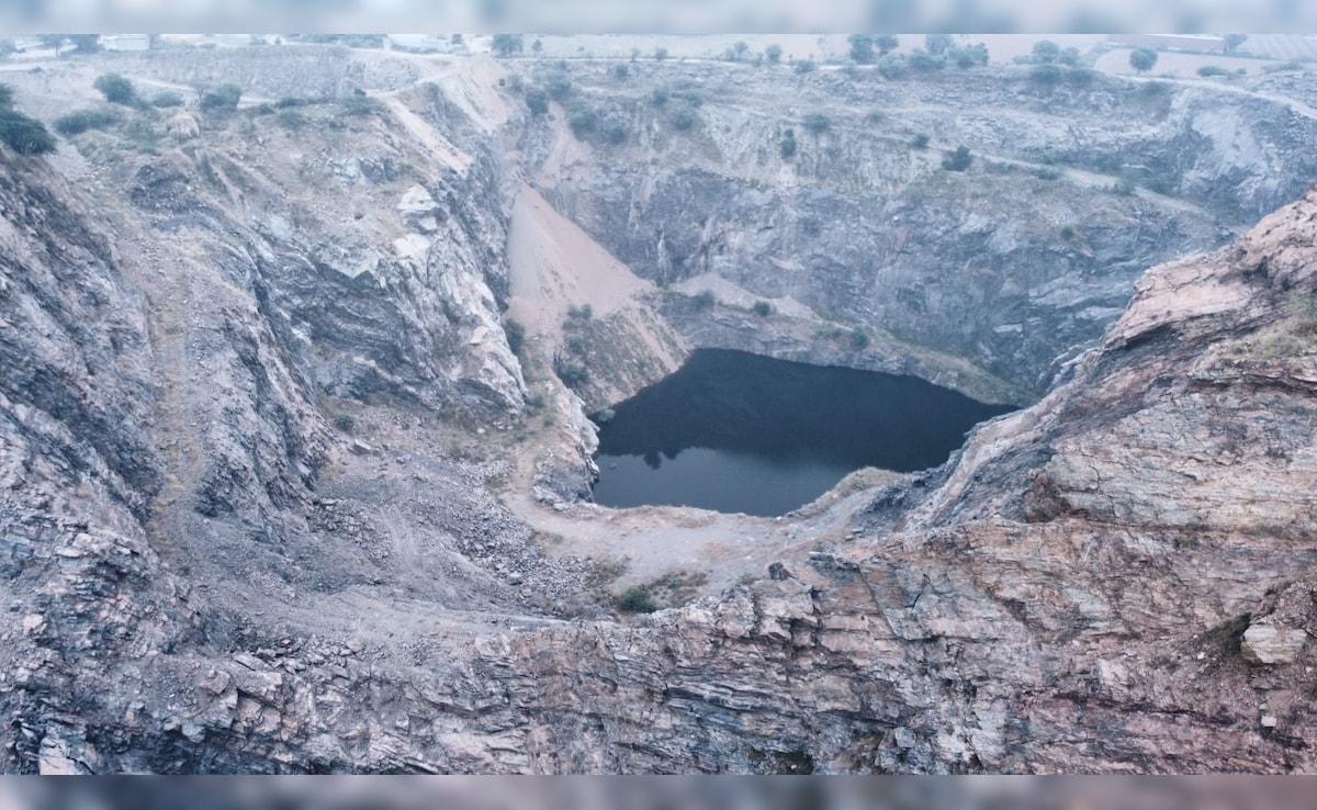 Cases Pile Up As Aravalli Mining Curbs Fail To Halt Violations In Rajasthan