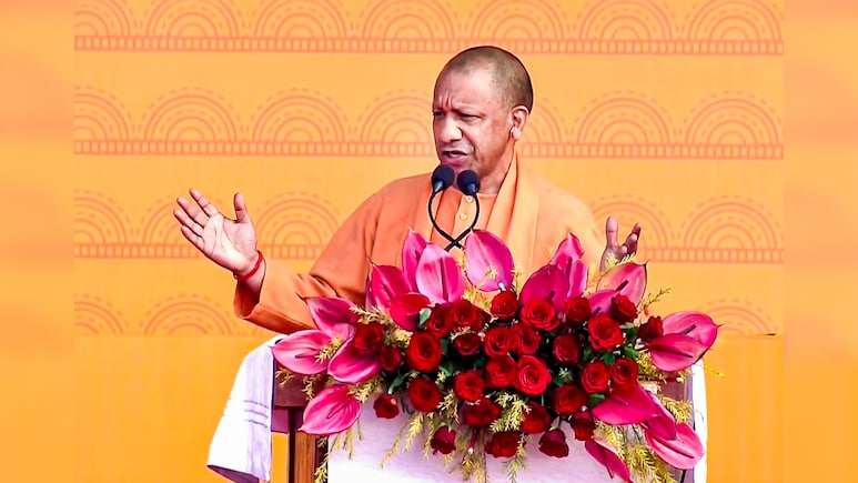 अमेरिका के न्यू जर्सी में -14 डिग्री में मना यूपी दिवस, CM योगी ने भेजा वीडियो मैसेज&nbsp;