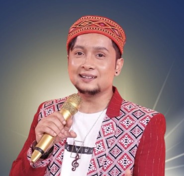 <i>Indian Idol 12</i> Winner Pawandeep Rajan Recalls Moradabad Road Accident: "No One Was Helping Until Police Came"