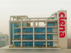 मैटरनिटी लीव से लौटी महिला को पहले ही दिन नौकरी से निकाला, पति की हालत सुनकर आपको रोना आ जाएगा