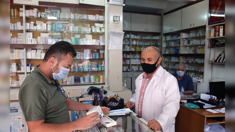 दवा के रिएक्शन की तुरंत कर सकेंगे रिपोर्ट,  हर मेडिकल स्टोर पर लगेगा QR कोड और टोल फ्री नंबर