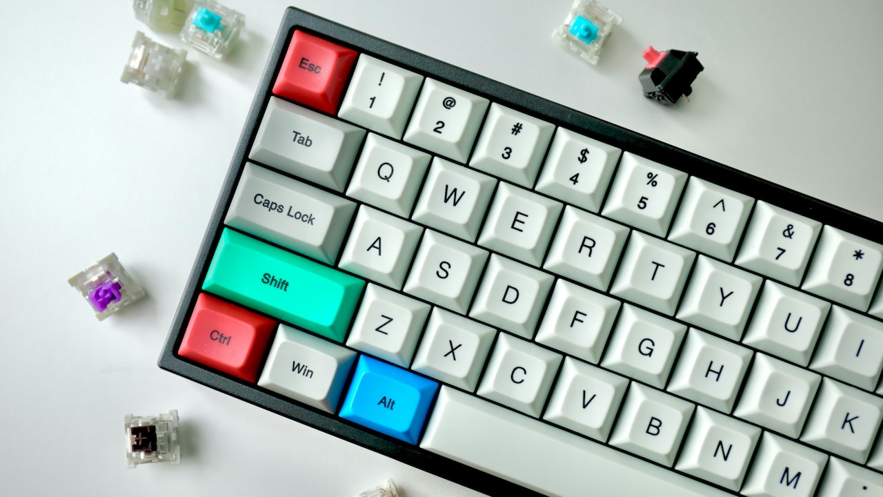 How Key Travel Affects Typing Comfort, Speed and Finger Health How Key Travel Affects Typing Comfort, Speed and Finger Health