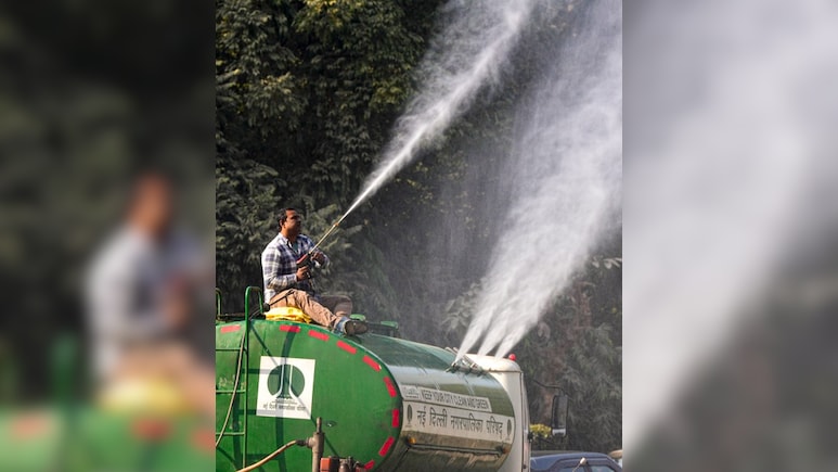 दिल्ली के प्रदूषण पर सख्त सुप्रीम कोर्ट, कहा- हम चुप नहीं बैठ सकते, केंद्र से मांगा पूरा प्लान