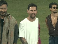 Viral Video: Ajay Devgn And Tiger Shroff Booed By Crowd At Lionel Messi's Mumbai Event At Wankhede Stadium