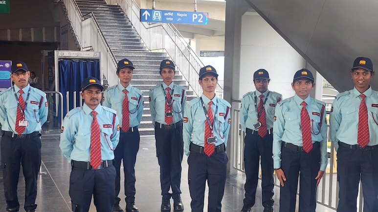 Hyderabad Metro Gets 20 Transgender Security Personnel