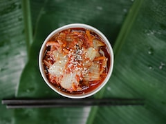 Doctor Explains What Happens When You Eat Fermented Foods For 2 Weeks