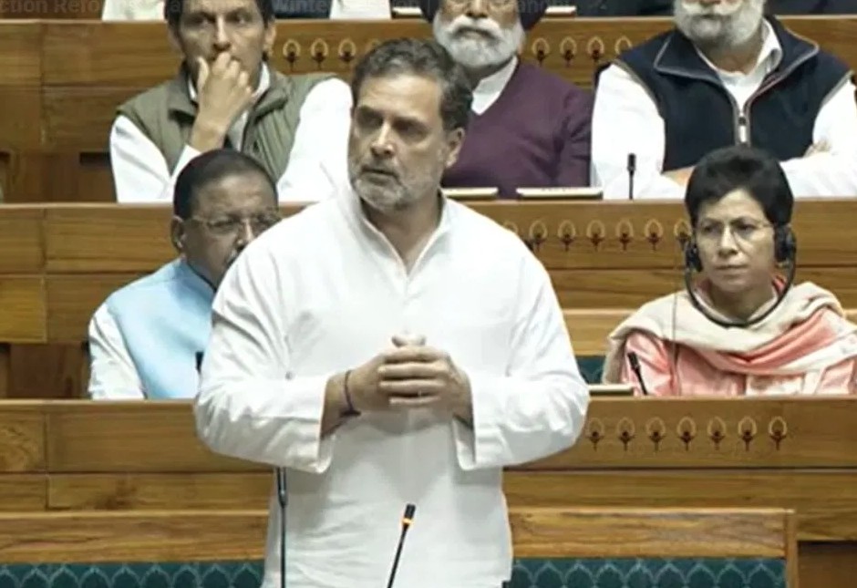 अगर वोट का अधिकार ही नहीं बचता है तो... संसद में राहुल गांधी के भाषण के दौरान हंगामा