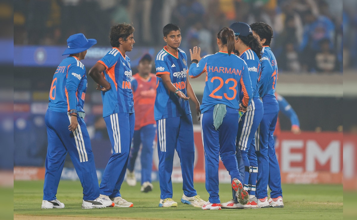 INDW vs SLW 1st T20I: भारतीय महिला टीम का बड़ा कारनामा, 19 साल के T20 इतिहास में पहली बार हुआ कुछ ऐसा