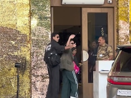 Ranbir Kapoor Flaunts Clean-Shaven Look As He Jets Off With Alia Bhatt For New Year Vacay. Bonus: Raha