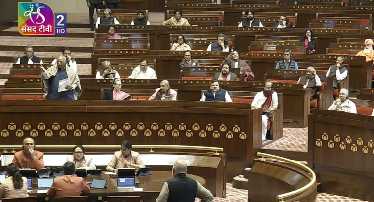 वंदे मातरम पर बहस के दौरान क्यों अमित शाह से भिड़ गए मल्लिकार्जुन खरगे?