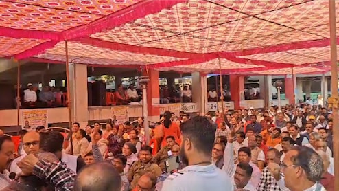 छत्तीसगढ़: महंगाई भत्ता, DA समेत 11 सूत्री मांगों को लेकर अधिकारी-कर्मचारियों की तीन दिवसीय हड़ताल, विभागों में काम पड़े ठप्प